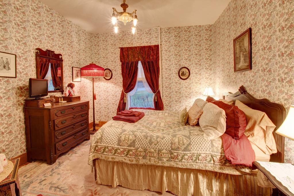 Margaretville Mountain Inn B&B Eksteriør billede